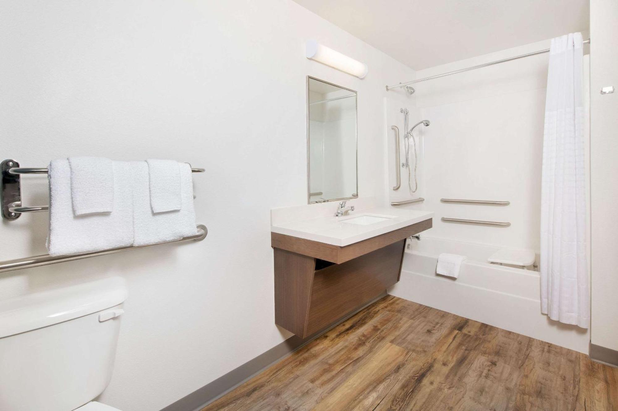 Woodspring Suites Savannah プーラー エクステリア 写真
